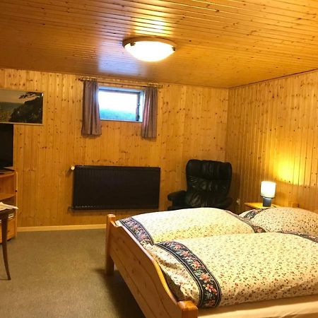 דירות Mittelangeln Schoenes Kellerzimmer Mit Bad מראה חיצוני תמונה